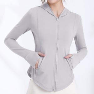 Ice Silk Cool Feeling Yoga Jacket Hooded Slim Section Sun Protective Clothes Women Summer Outdoor UV Sunscreen Yoga Top